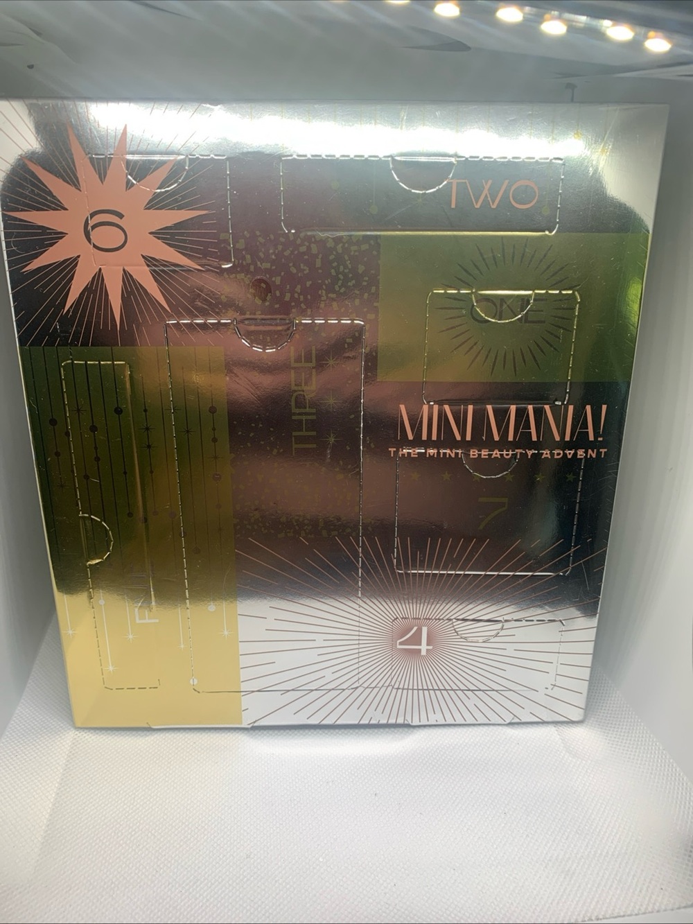 Mini Mania! The Mini Beauty Advent - Shimmery Metallic Box 7 Days